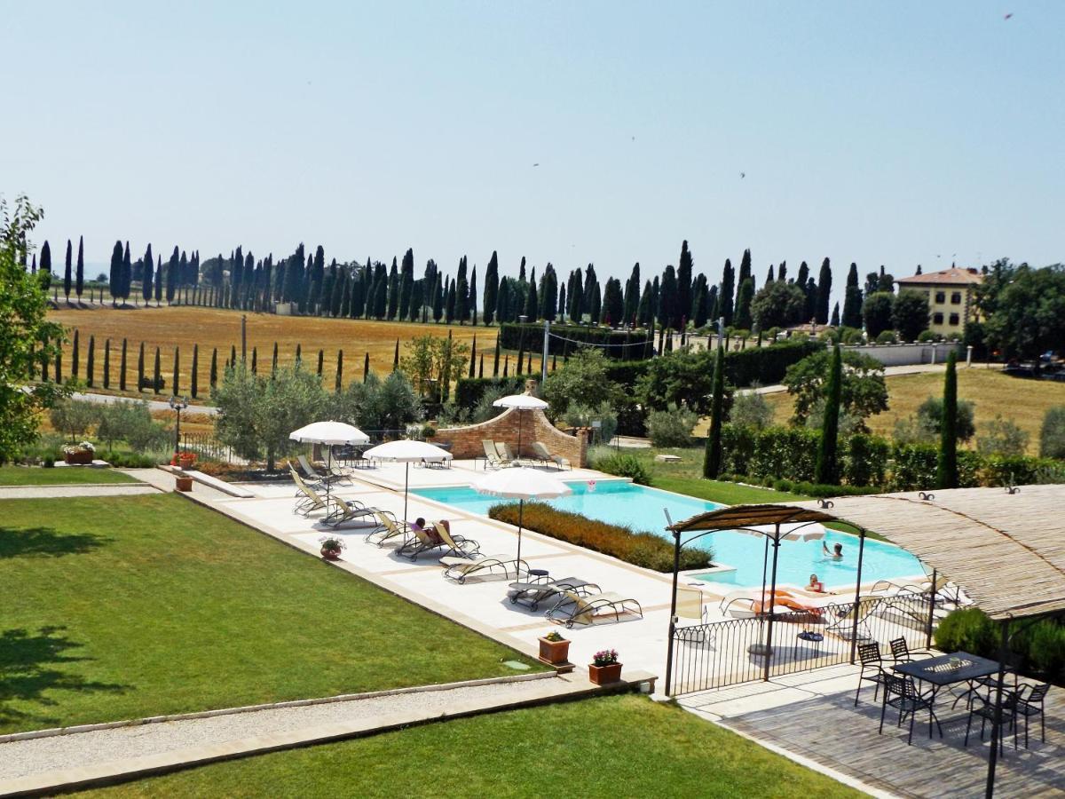 Casa Vacanze La Fiorita Terontola Bagian luar foto